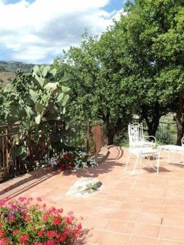 Il Poggio Country Resort Graniti Exterior photo