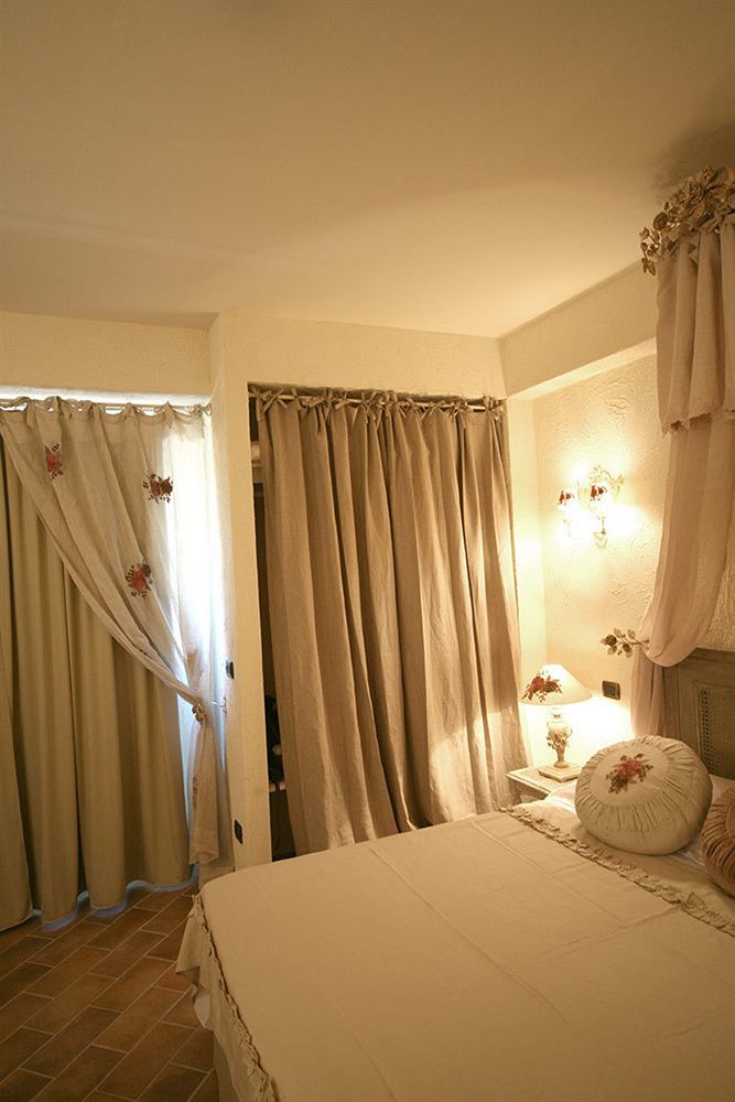 Il Poggio Country Resort Graniti Exterior photo